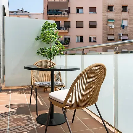 Limehome Barcelona Carrer De Besalu 82-3